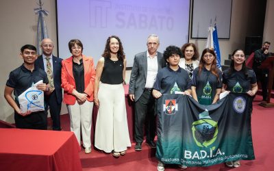 Ganadores del CONCURSO Los Materiales y la Humanidad